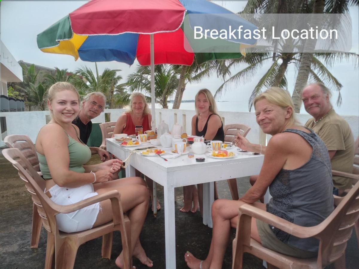 Copacabana Beach Hotel هيكادوفا المظهر الخارجي الصورة