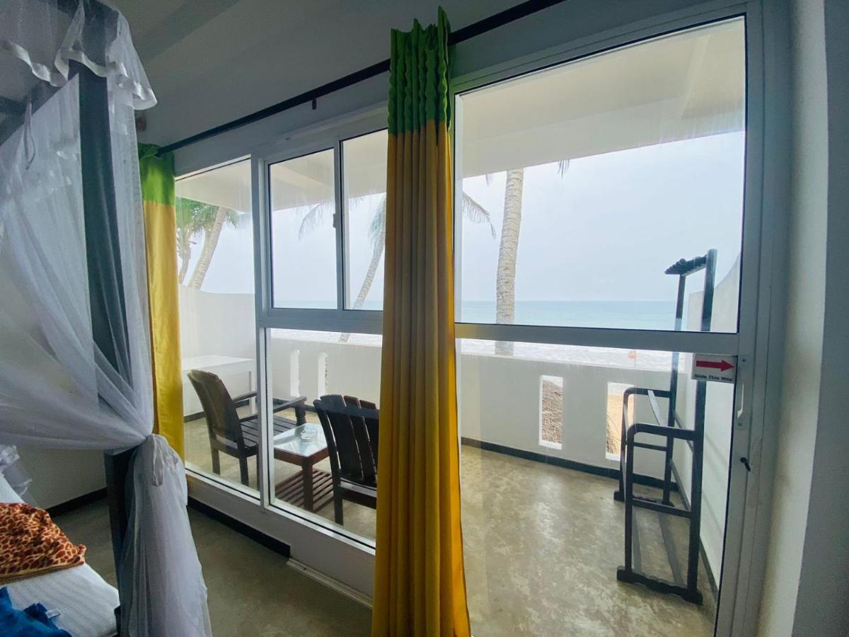 Copacabana Beach Hotel هيكادوفا المظهر الخارجي الصورة