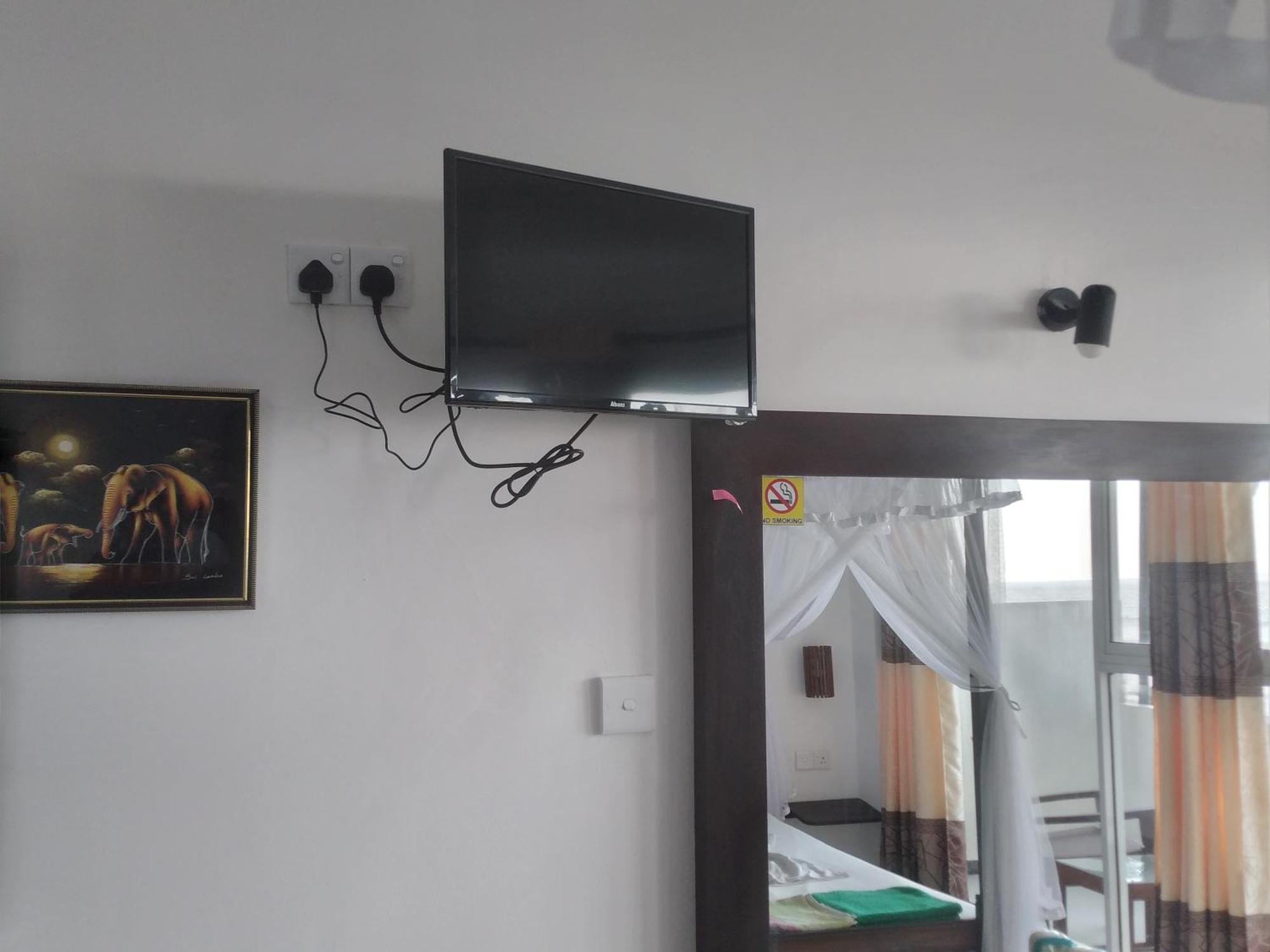 Copacabana Beach Hotel هيكادوفا المظهر الخارجي الصورة
