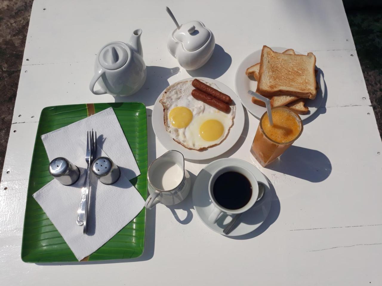 Copacabana Beach Hotel هيكادوفا المظهر الخارجي الصورة