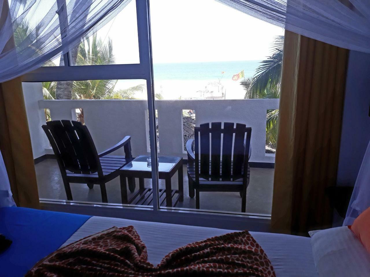 Copacabana Beach Hotel هيكادوفا المظهر الخارجي الصورة